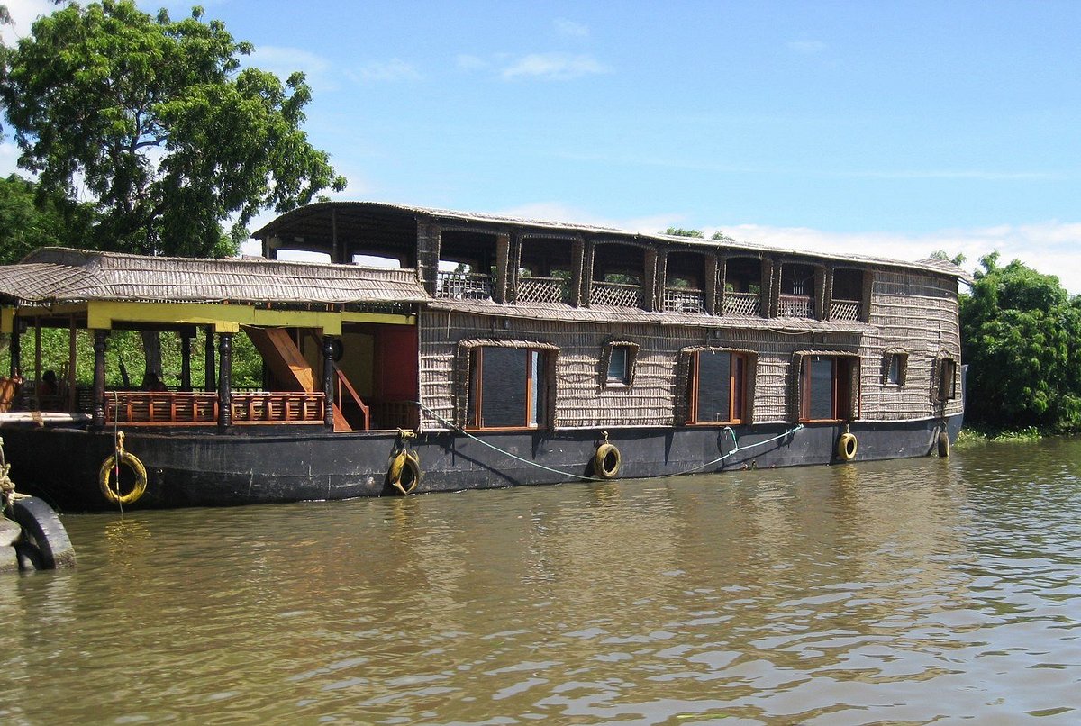 Chunnambar Boat House